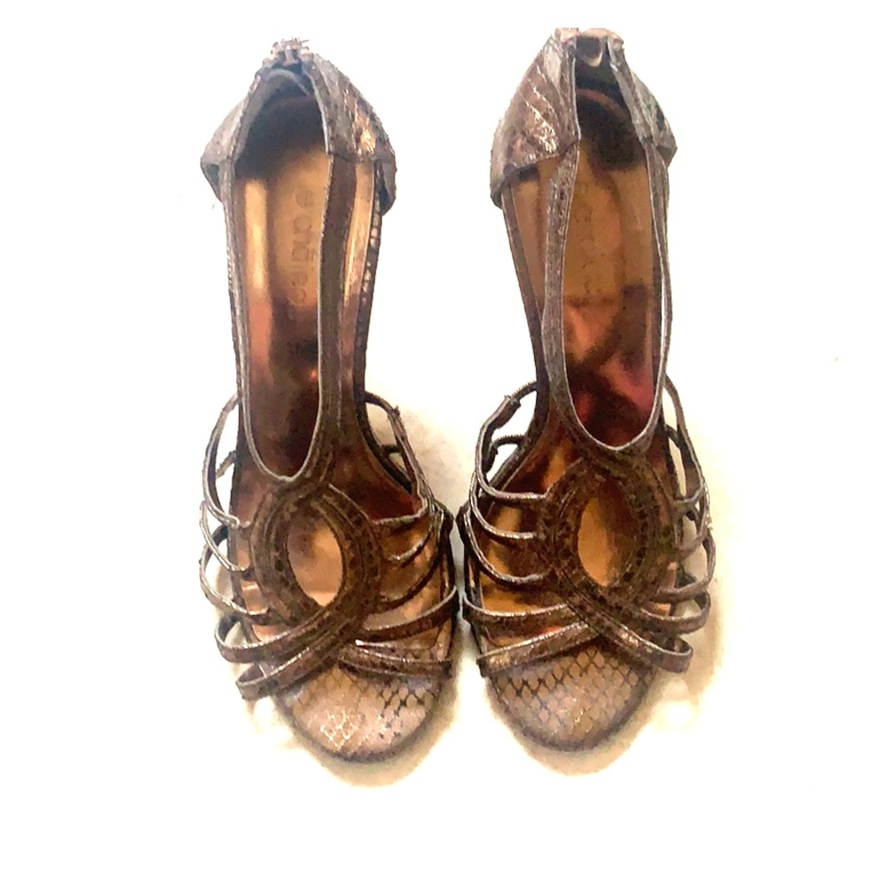 Heels size 7